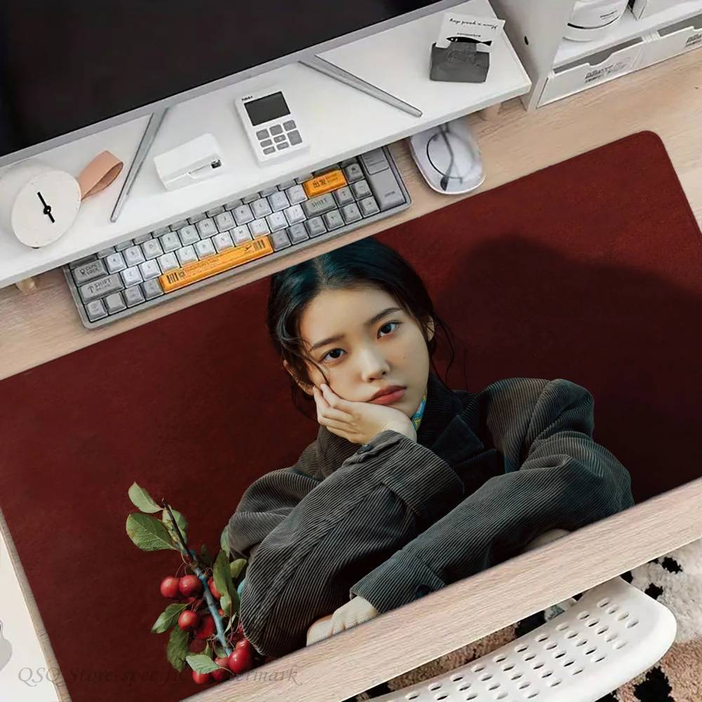 Esports Gaming Laptop - Alas Mouse Selebriti Korea IU Anti-selip