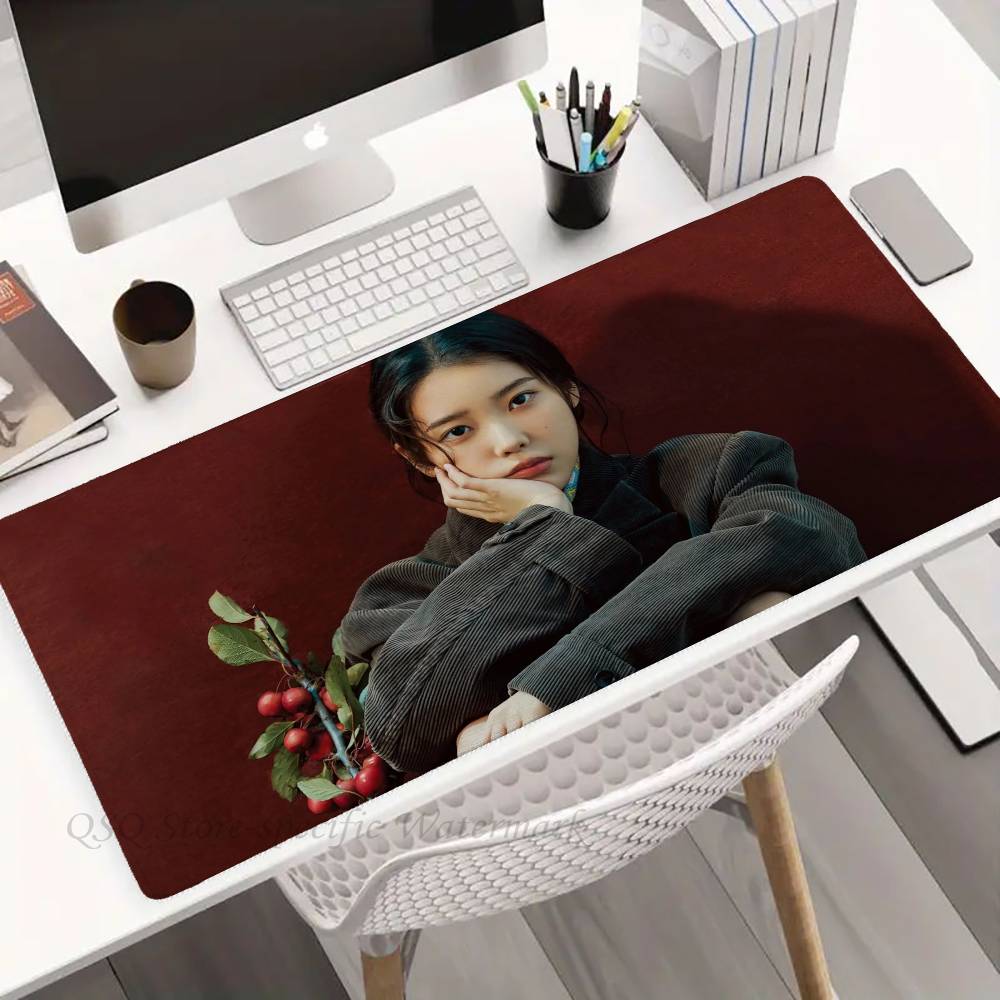 Alas Mouse Selebriti Korea IU  - Esports Gaming Laptop ulasan dan harga